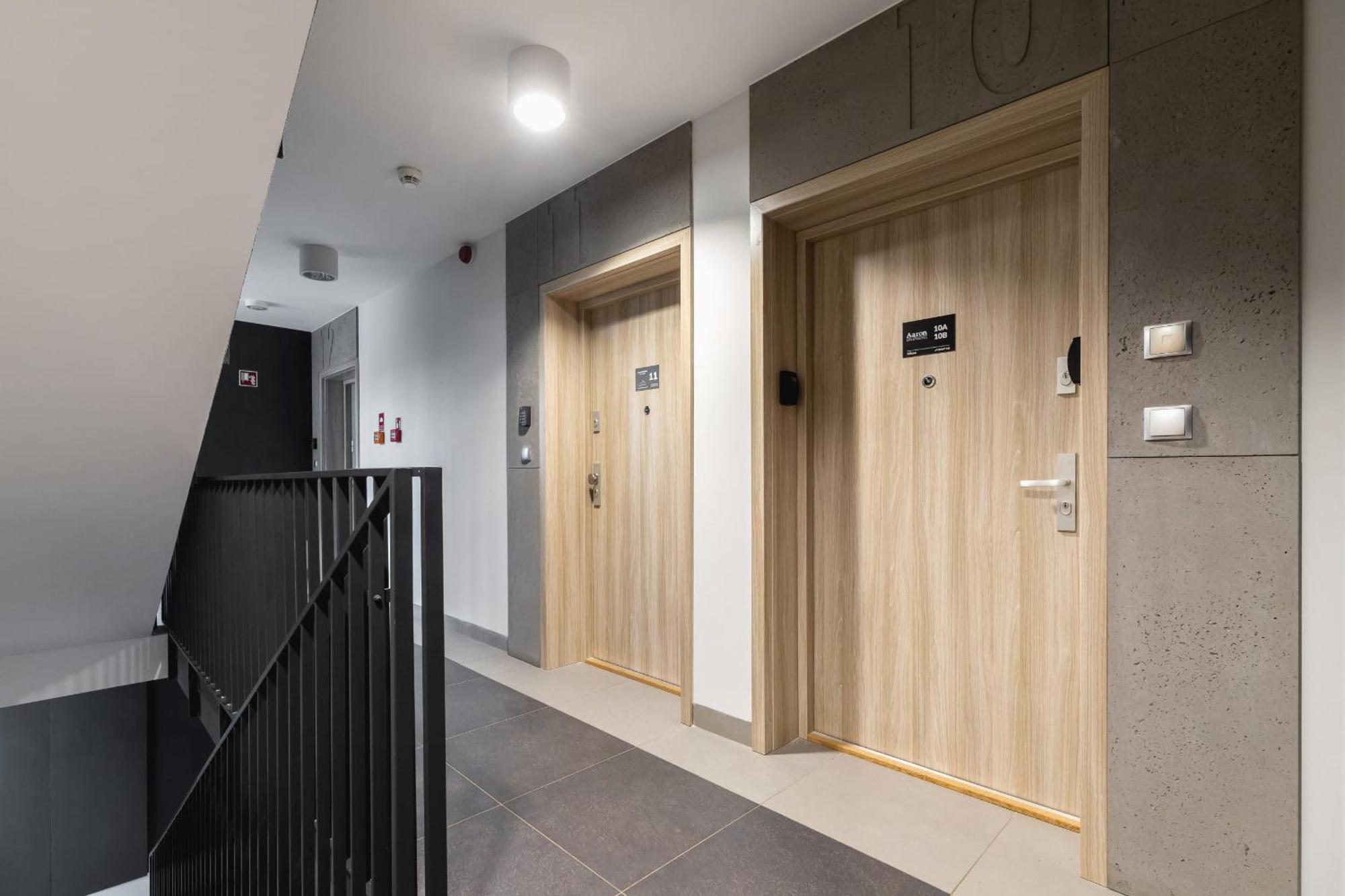 Cracow Miodowa 42 Elegant By Renters Apartament Kraków