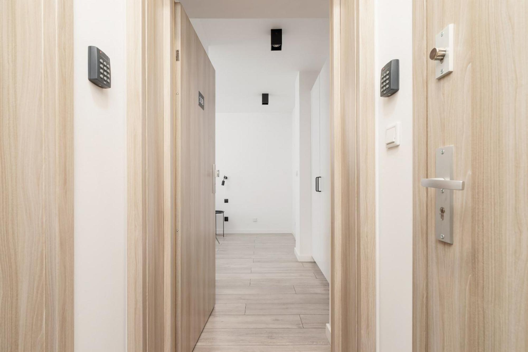 Cracow Miodowa 42 Elegant By Renters Apartament *