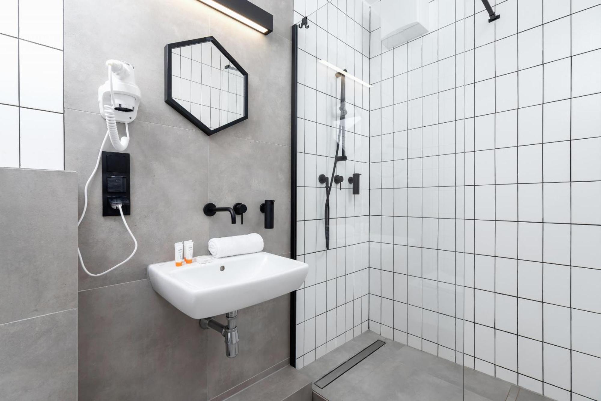 Apartament Cracow Miodowa 42 Elegant By Renters Kraków