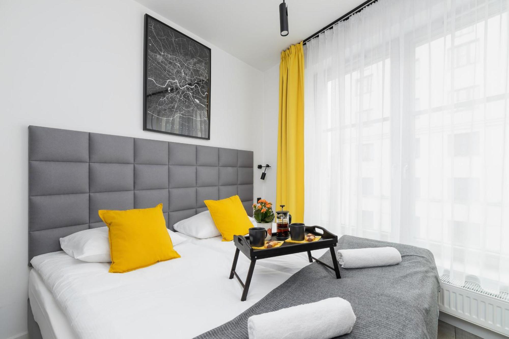 Cracow Miodowa 42 Elegant By Renters